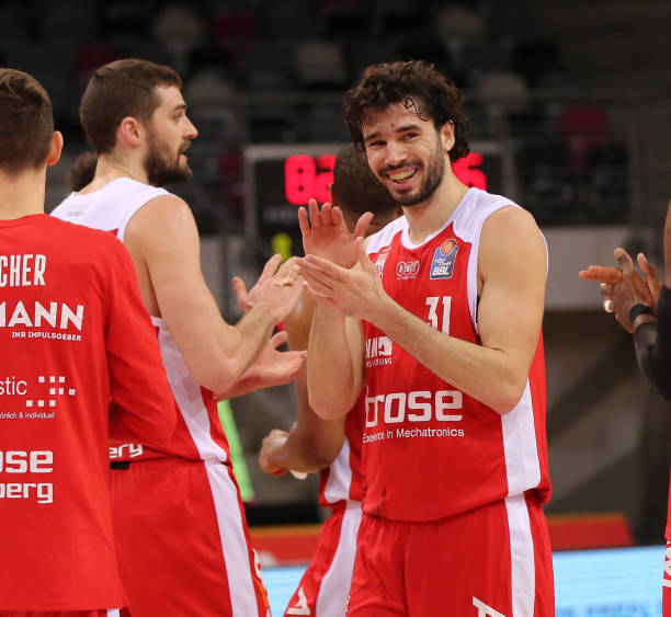 是打破对手 是打破对手