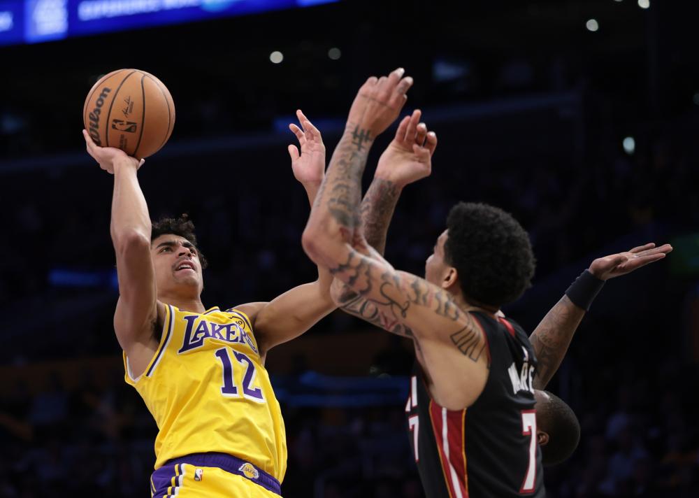 星能与之匹 星能与之匹