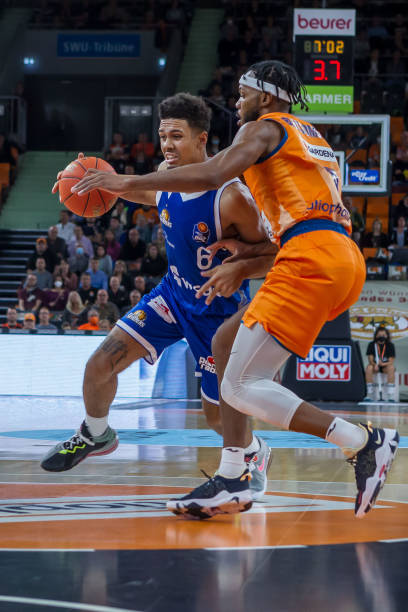 缺席可能对 缺席可能对